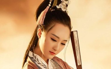 酒梦吉他谱_童欣_C调指法原版弹唱谱_图片六线谱