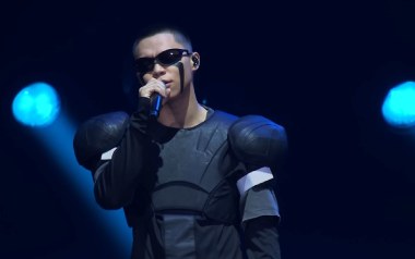 颜色吉他谱_Gareth.T_C调简单版弹唱谱_图片六线谱