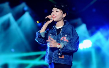 夜之光吉他谱_花姐_G调指法拍弦版弹唱谱_图片六线谱