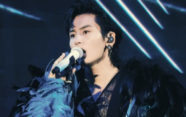 环绕吉他谱_张哲瀚_G调指法弹唱谱_图片六线谱