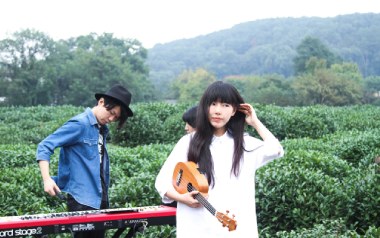 燕儿归吉他谱_牛奶咖啡_G调原版弹唱谱_图片六线谱