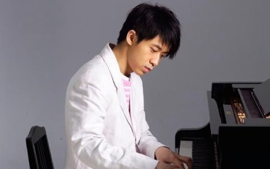 雨吉他谱_光良_《雨》C调指法原版弹唱谱_图片六线谱