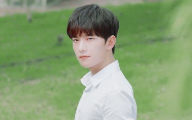 微微一笑很倾城吉他谱_杨洋_C调原版弹唱谱_图片六线谱