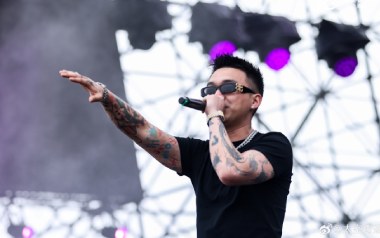 25吉他谱_王云宏/0883_G调指法原版弹唱谱_图片六线谱