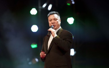咱当兵的人吉他谱_刘斌_C调指法扫弦版_图片六线谱