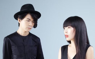 咖喱咖喱吉他谱_牛奶咖啡_C调原版弹唱谱_图片六线谱