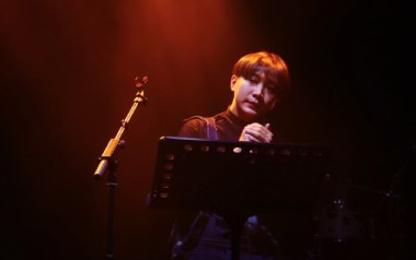 繁华之处吉他谱_栗先达_C调指法原版弹唱谱_图片六线谱