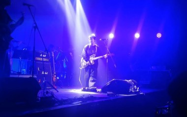 漆黑的大海吉他谱_南青乐队_C调原版弹唱谱_图片六线谱