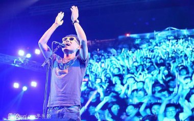 我绝对不能失去你吉他谱_GALA_C调指法_图片六线谱