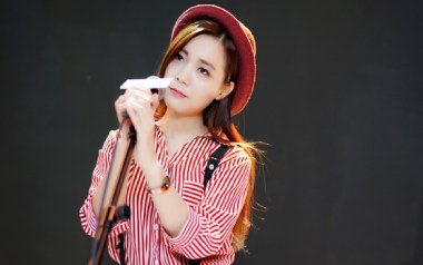 开心四季吉他谱_亮声OPEN_C调原版弹唱谱_图片六线谱