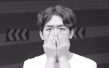 如故吉他谱_七修远_A调指法原版弹唱谱_图片六线谱