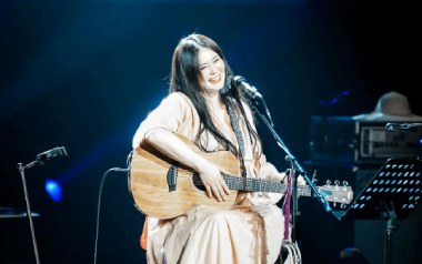 春夏秋冬吉他谱_小娟_G调指法原版弹唱谱_图片六线谱