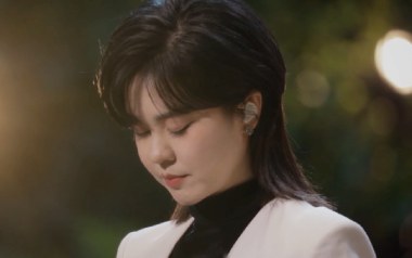 盲目自信吉他谱_郁可唯_G调指法原版弹唱谱_图片六线谱