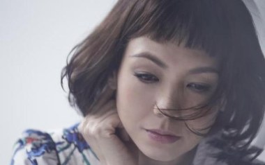 天冷就回来吉他谱_陈洁仪_C调原版弹唱谱_图片六线谱