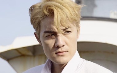 不屑纪念吉他谱_吴克群_G调指法原版弹唱谱_图片六线谱