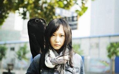 小傻瓜吉他谱_邵夷贝_G调原版弹唱谱_图片六线谱