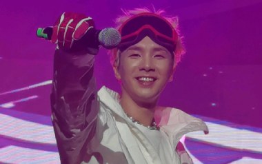 给陌生的你听吉他谱_张思源_C调原版_图片六线谱