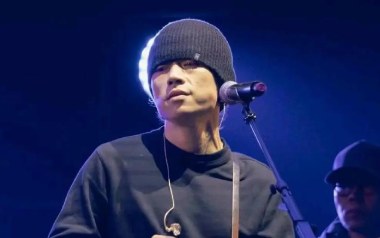 九月的歌吉他谱_夏小虎_C调指法弹唱谱_图片六线谱