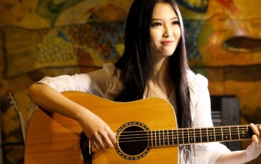 红蔷薇吉他谱_丽江小倩/韩红_C调原版弹唱谱_图片六线谱