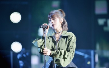 有关于你吉他谱_金玟岐_C调简单版弹唱谱_图片六线谱