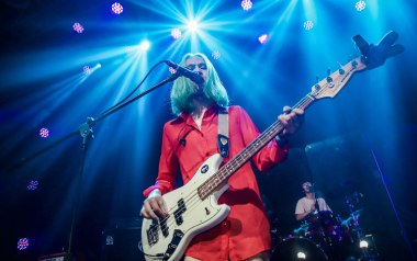 提坎库如克吉他谱_霓虹花园_C调原版弹唱谱_图片六线谱