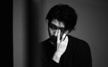 轻描淡写吉他谱_黄恺_A调指法原版弹唱谱_图片六线谱