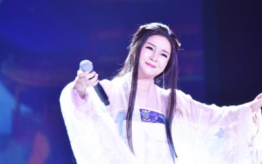 枕上书吉他谱_董贞_C调指法原版弹唱谱_图片六线谱