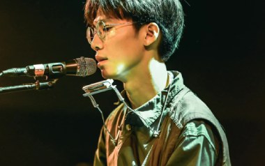 一根彩辫吉他谱_风子_G调指法原版弹唱谱_图片六线谱