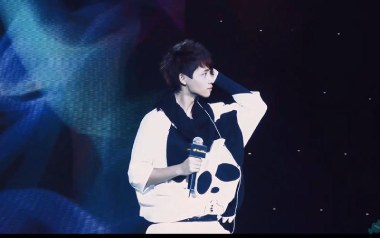 疯人愿吉他谱_魏晨_A调指法弹唱谱_图片六线谱