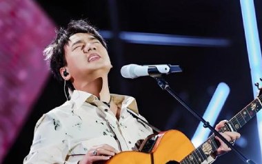 卓雅吉他谱_海来阿木_C调指法原版弹唱谱_图片六线谱