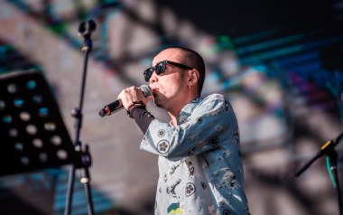 奔波吉他谱_夏小虎_C调指法原版弹唱谱_图片六线谱