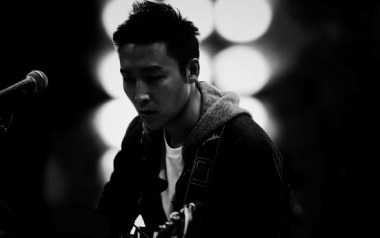 垦丁的风吉他谱_吴志宁_G调指法原版弹唱谱_图片六线谱