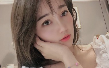 喂猪吉他谱_胡艾彤_C调指法原版弹唱谱_图片六线谱