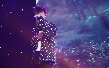 雅俗共赏吉他谱_许嵩_C调指法原版吉他谱_吉他弹唱教学