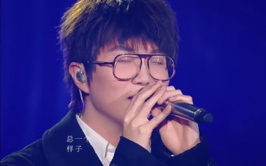 深夜一角指弹吉他谱_毛不易_原版指弹谱_独奏六线谱