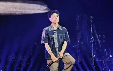 四块五吉他谱_隔壁老樊_C调原版吉他谱_吉他弹唱教学