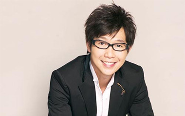 门没锁吉他谱_品冠_G调吉他谱_吉他弹唱教学