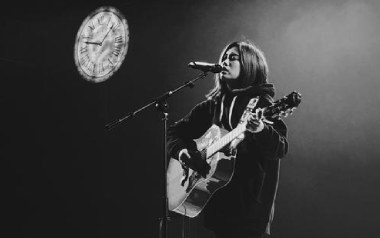 永隔一江水吉他谱_李欧_G调指法原版吉他谱_吉他弹唱教学