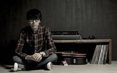 每个人都会吉他谱_方大同_C调拍弦版吉他谱_吉他弹唱教学