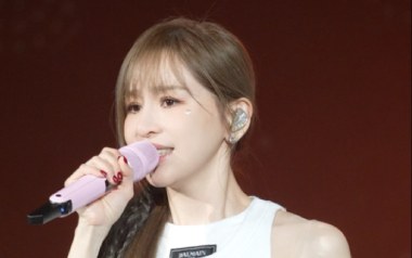 第一次爱的人吉他谱_王心凌_D调原版吉他谱_吉他弹唱教学