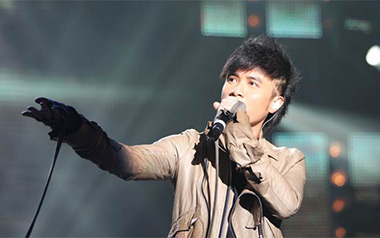 必杀技吉他谱_古巨基_D调指法原版吉他谱_吉他弹唱教学