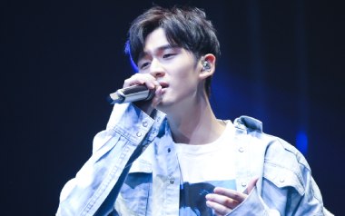 永不失联的爱吉他谱_周兴哲_G调原版吉他谱_吉他弹唱教学