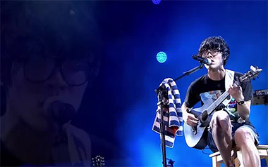 鱼仔吉他谱_卢广仲_C调指法原版吉他谱_吉他弹唱教学