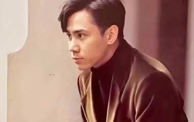 晚秋吉他谱_黄凯芹_F调指法原版吉他谱_吉他弹唱教学