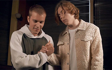 Stay指弹吉他谱_The Kid LAROI_原版指弹谱_