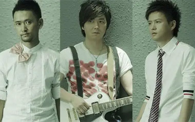 在希望的田野上吉他谱_青蛙乐队_C调指法_吉他弹唱教学