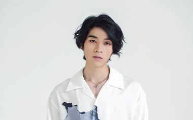 哭泣站台吉他谱_王小帅_E调原版吉他谱_吉他弹唱教学