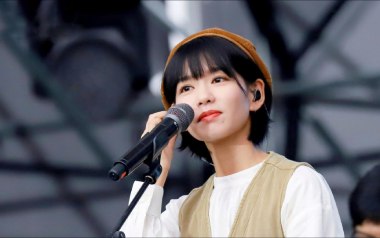 云烟成雨指弹谱_房东的猫_原版独奏谱_吉他指弹教学